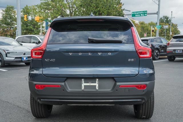 New 2026 Volvo XC40 B5 Ultra w/ Climate Package AWD/4WD image 6