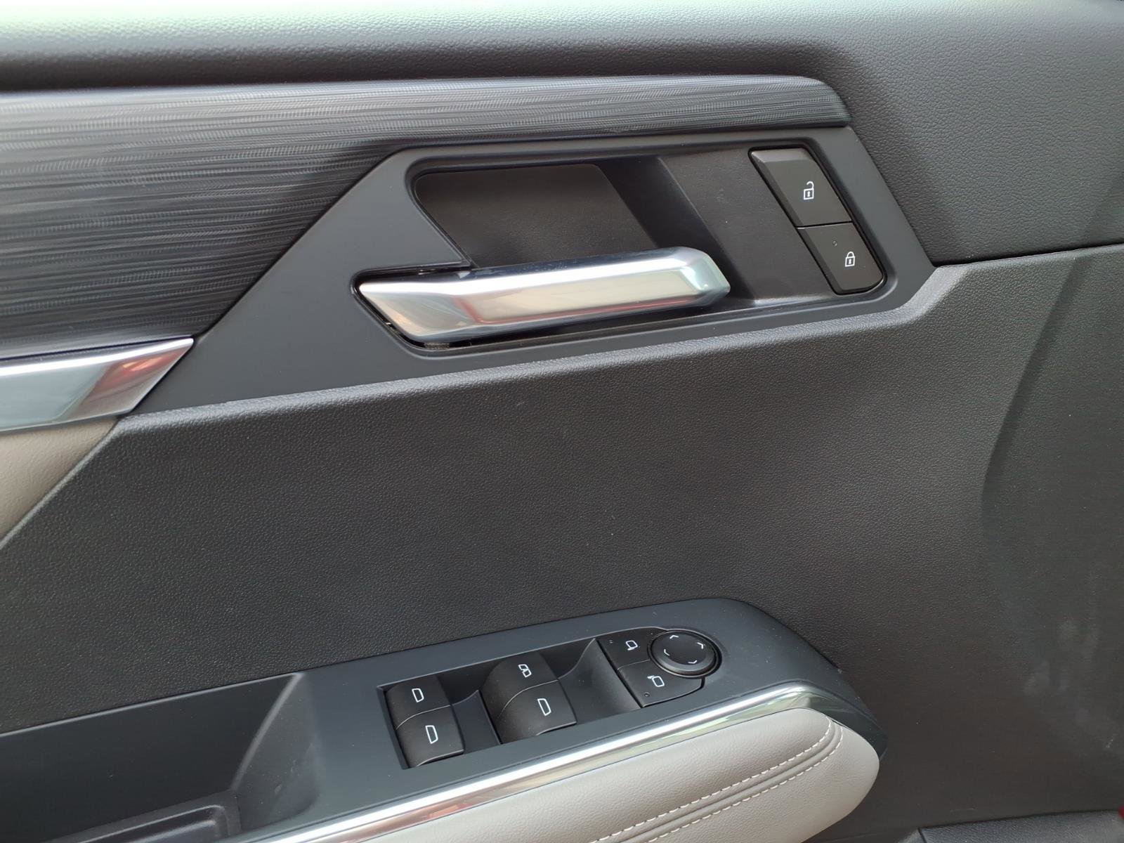New 2026 GMC Acadia Elevation w/ Elevation Premium Package image 8