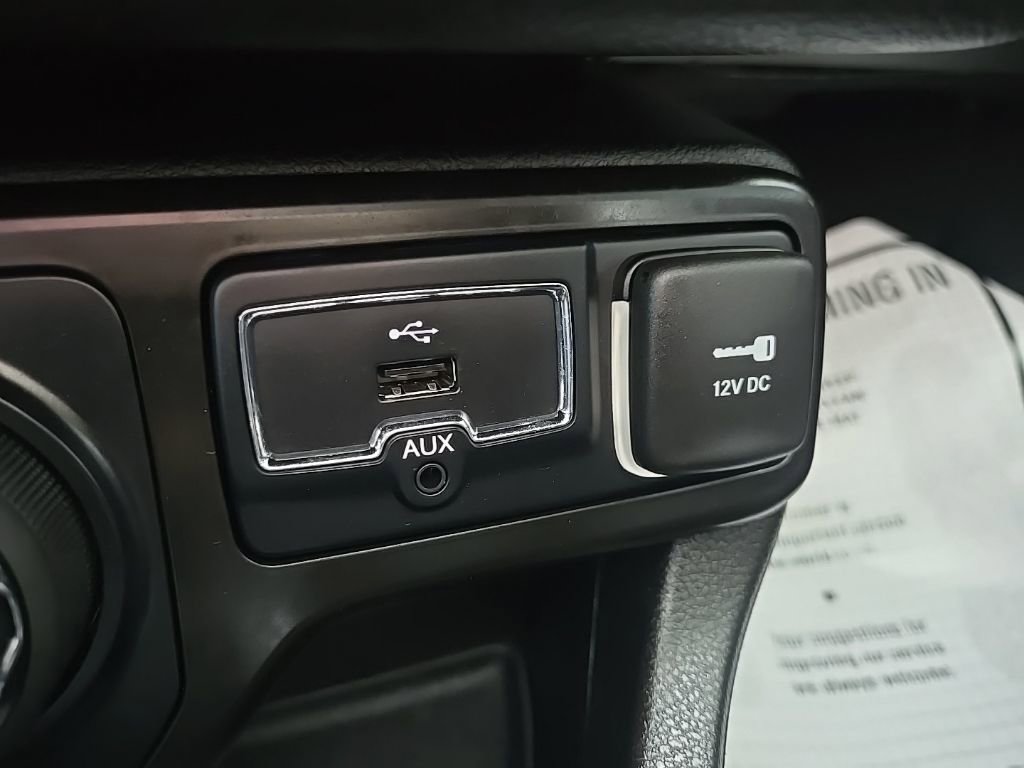 Used 2023 Jeep Renegade Altitude w/ Sun/Sound Group image 58