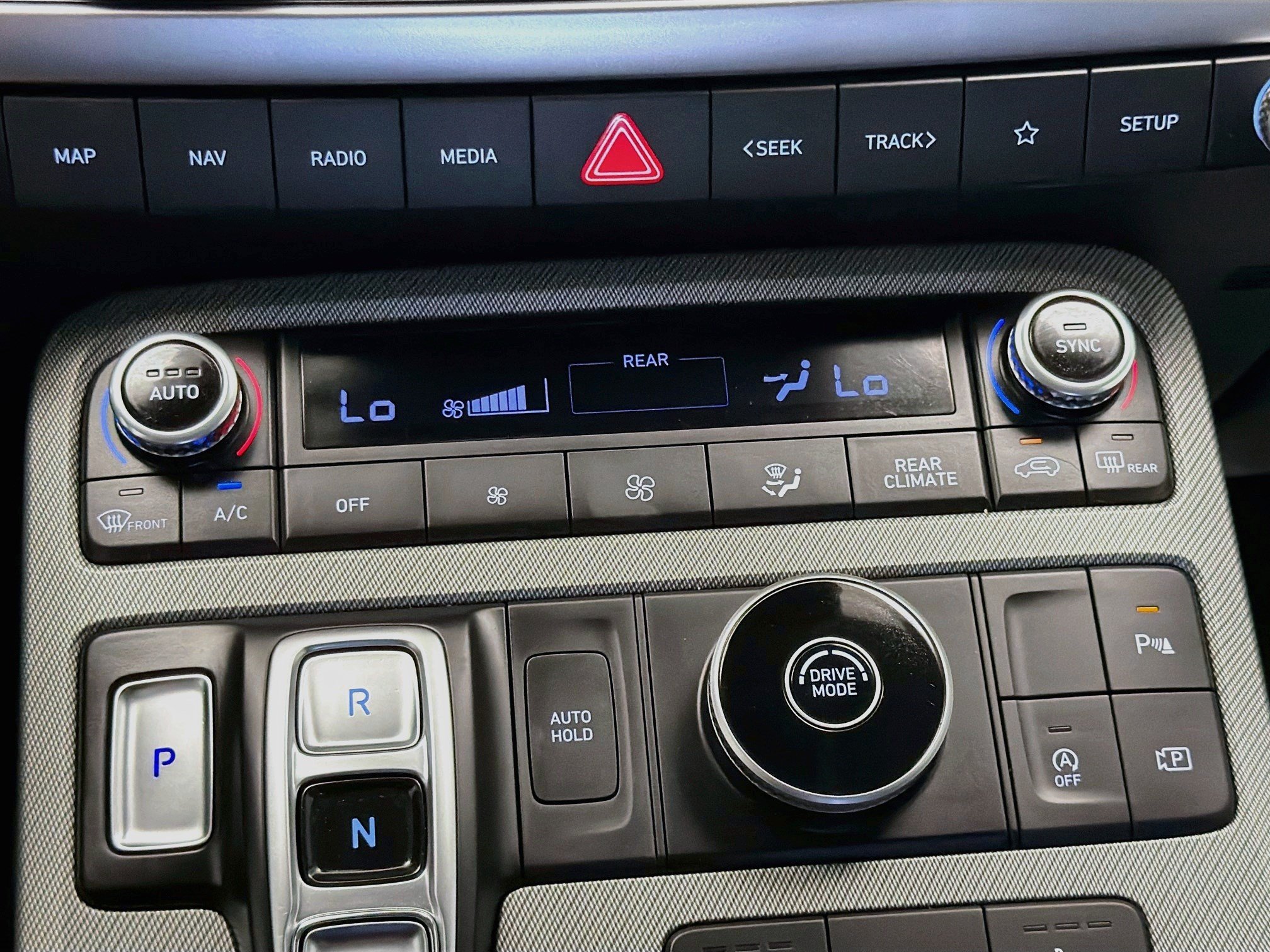 Used 2025 Hyundai Palisade SEL FWD image 10