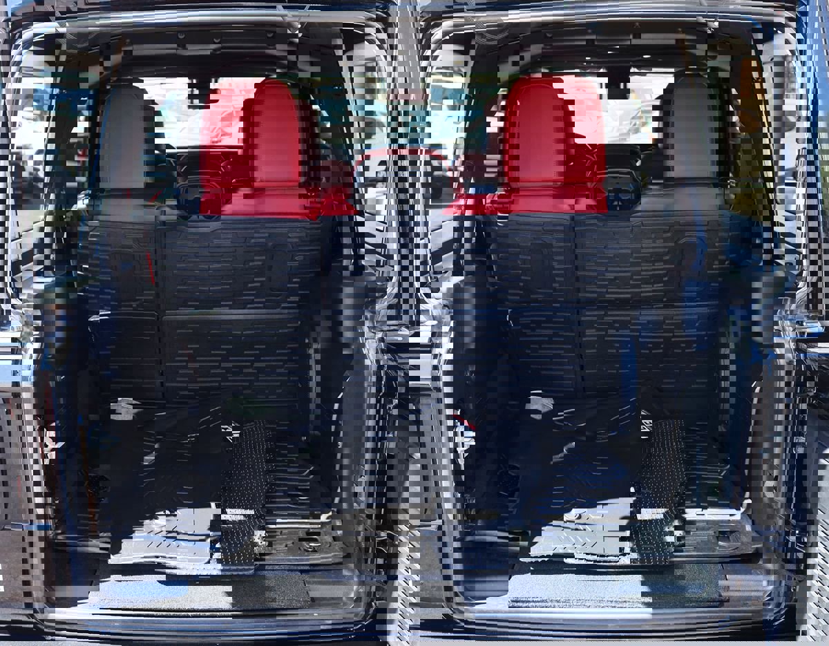 Used 2024 Jeep Wrangler Unlimited Rubicon 392 image 26