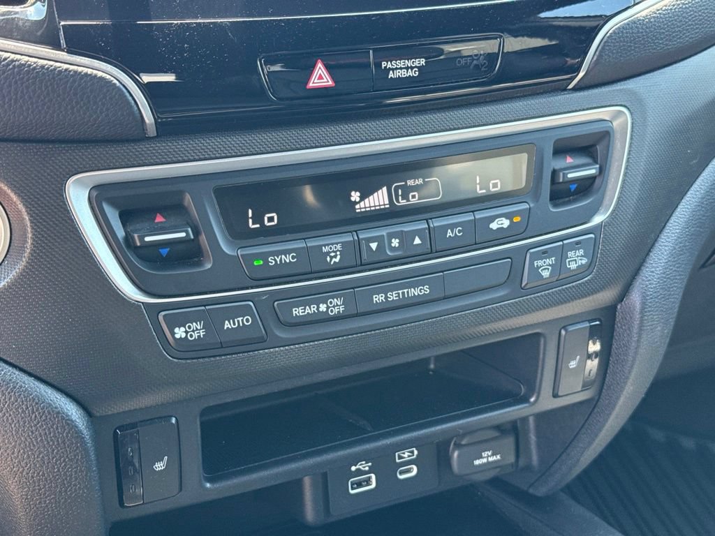Certified 2025 Honda Passport TrailSport image 24