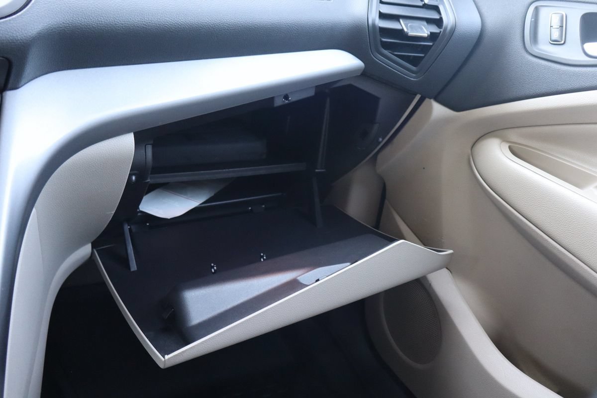 Used 2016 Ford Escape SE FWD image 36