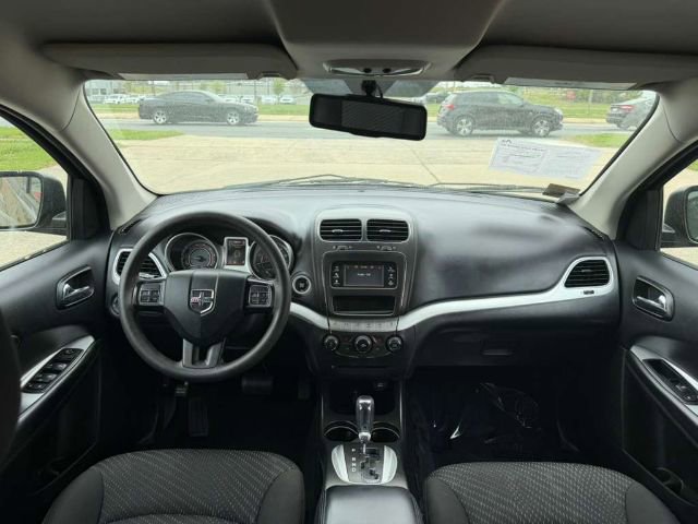 Used 2018 Dodge Journey SE w/ Blacktop Package image 11