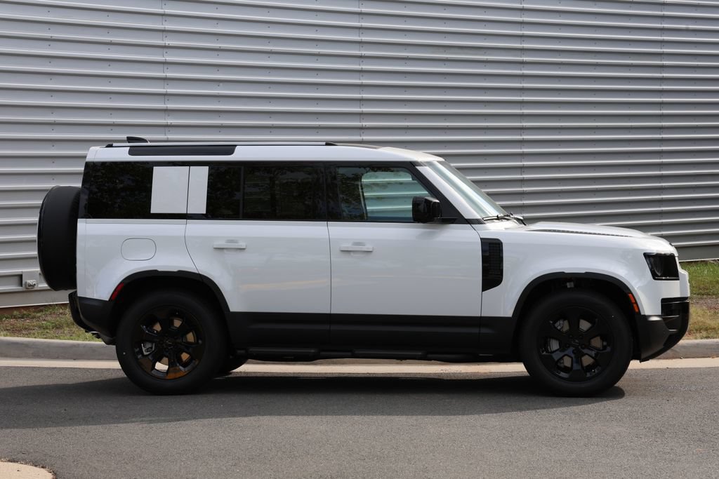 New 2026 Land Rover Defender 110 S AWD/4WD image 2
