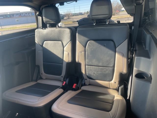 Used 2023 Ford Bronco Wildtrak image 38