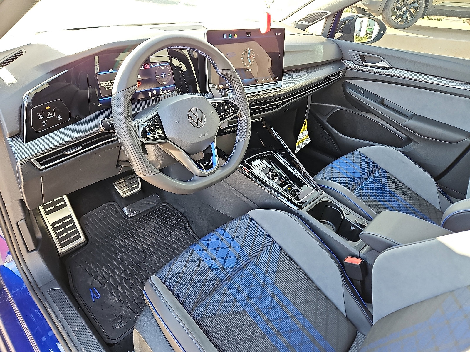 New 2026 Volkswagen Golf w/ Euro Style Package image 10