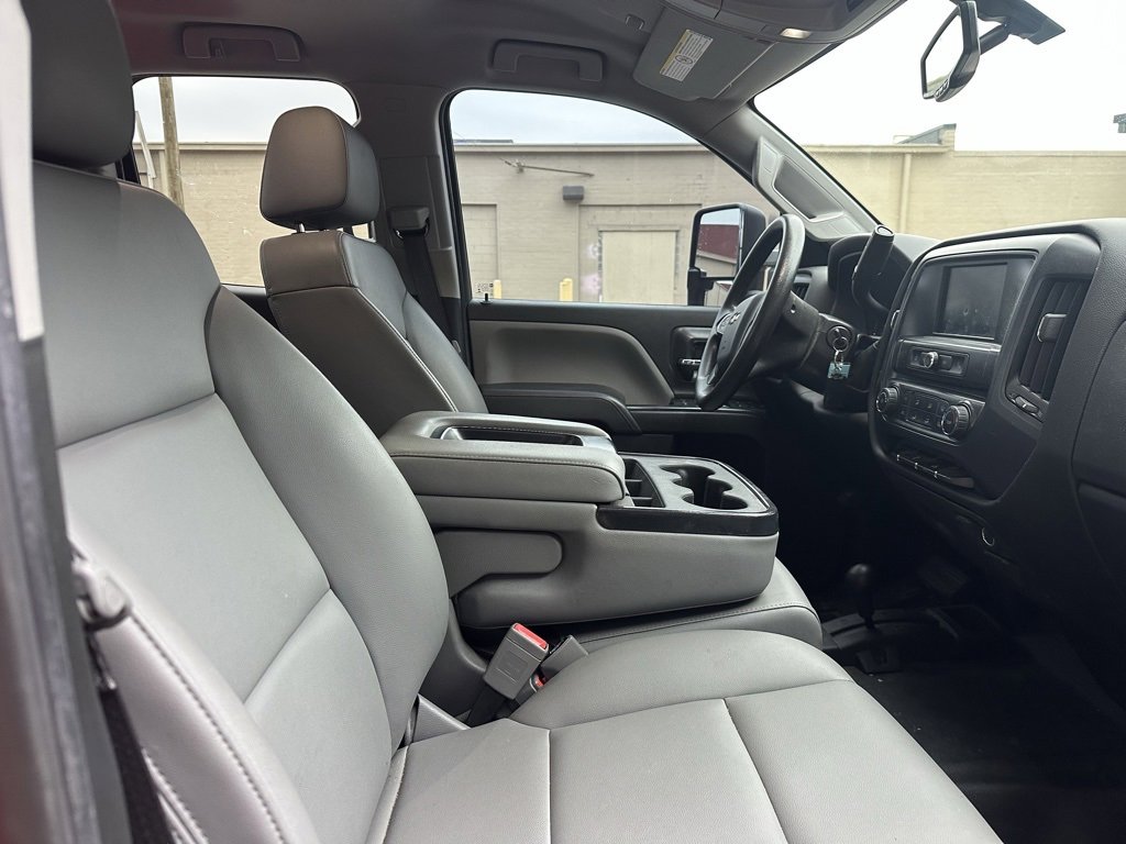 Used 2018 Chevrolet Silverado 2500 W/T w/ WT Convenience Package image 12