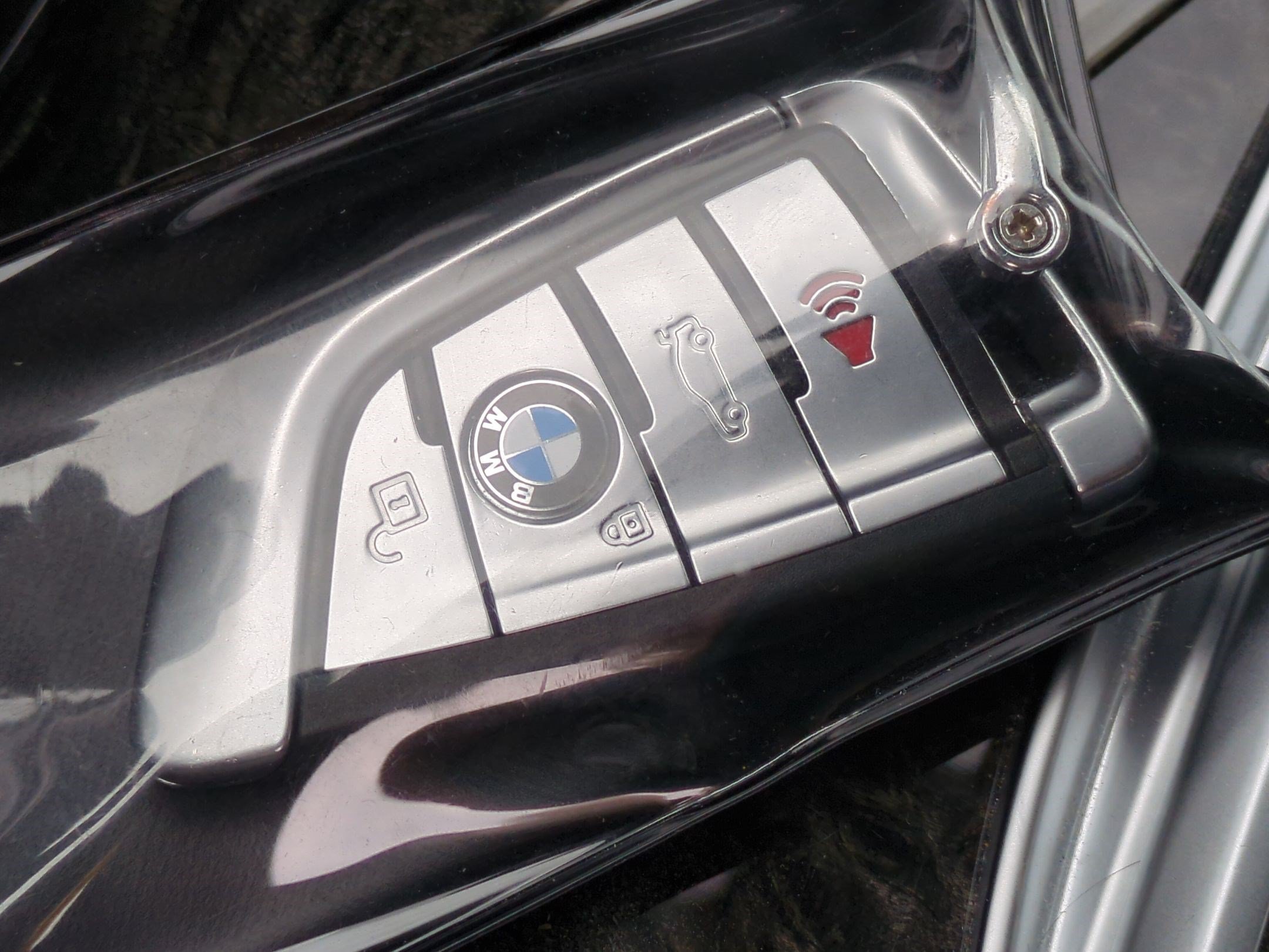 Used 2018 BMW 750i RWD image 36