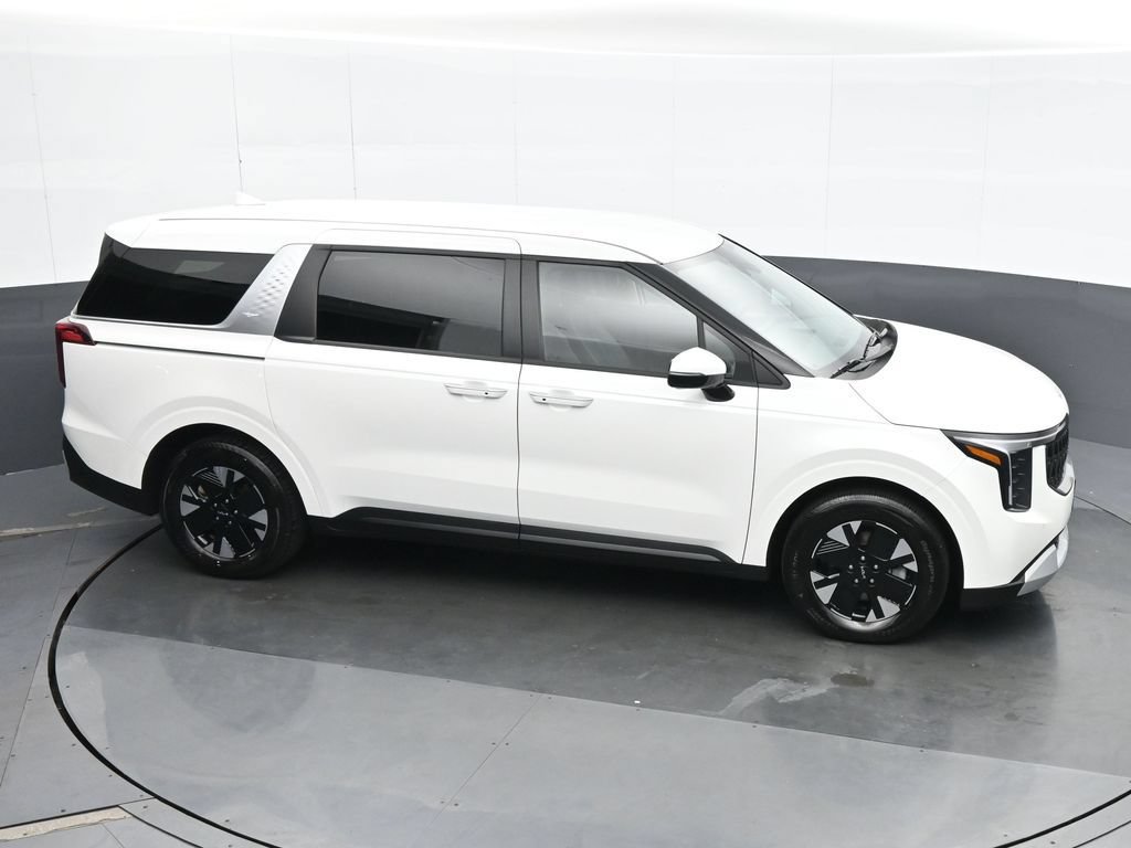 Used 2026 Kia Carnival LXS FWD image 25