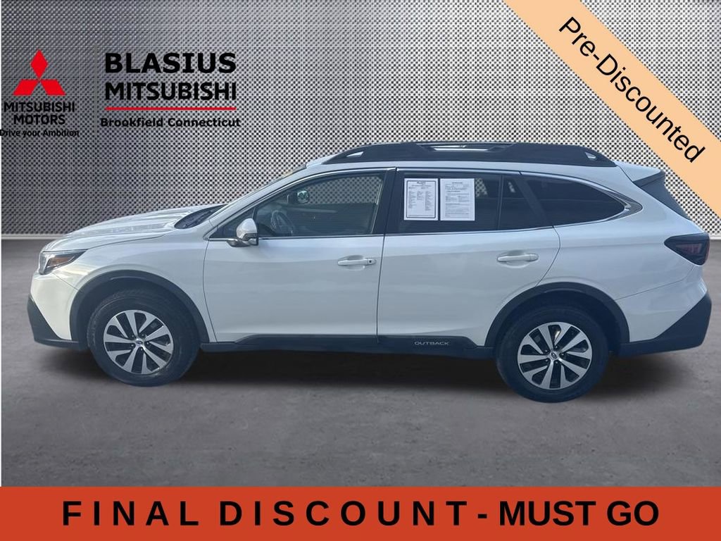 Used 2021 Subaru Outback Premium AWD/4WD image 7