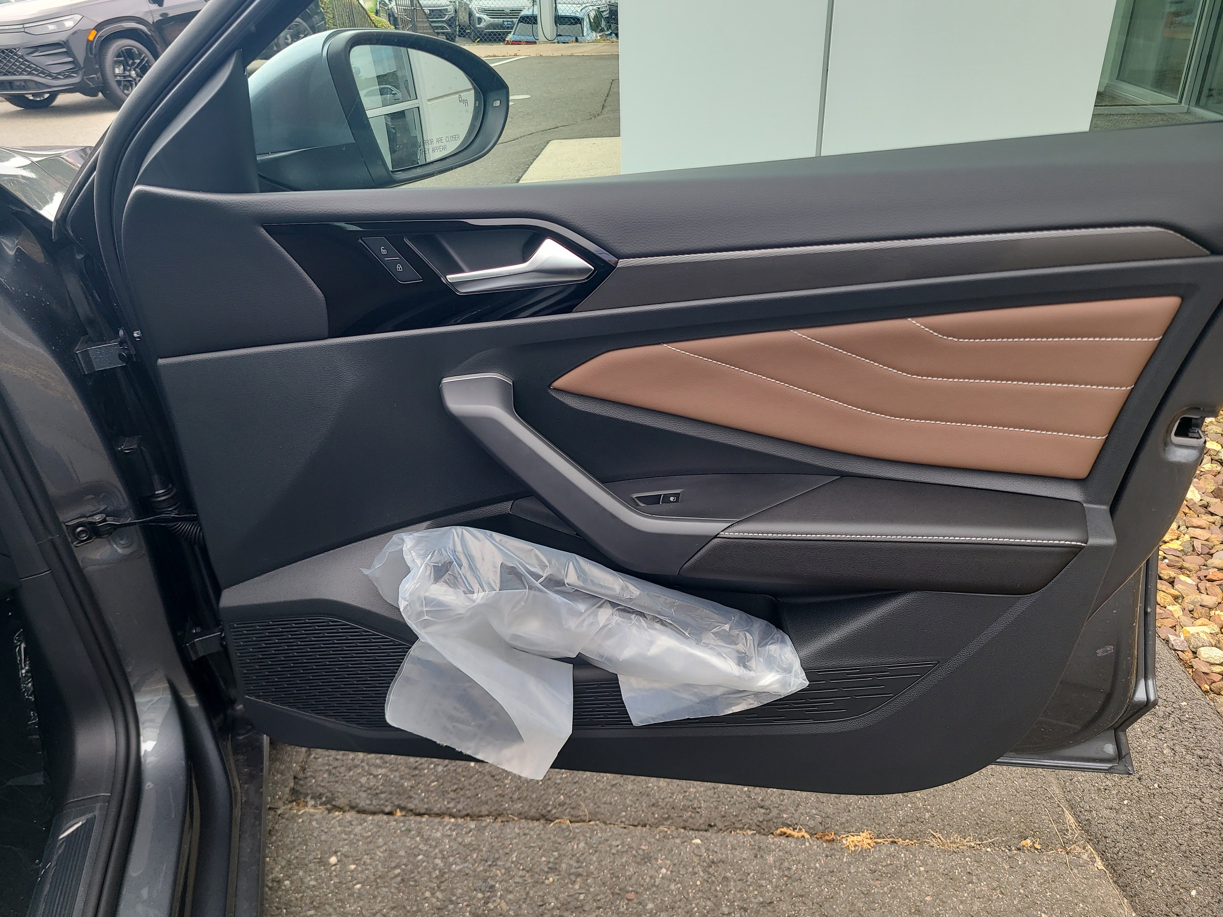 New 2025 Volkswagen Jetta SEL image 8