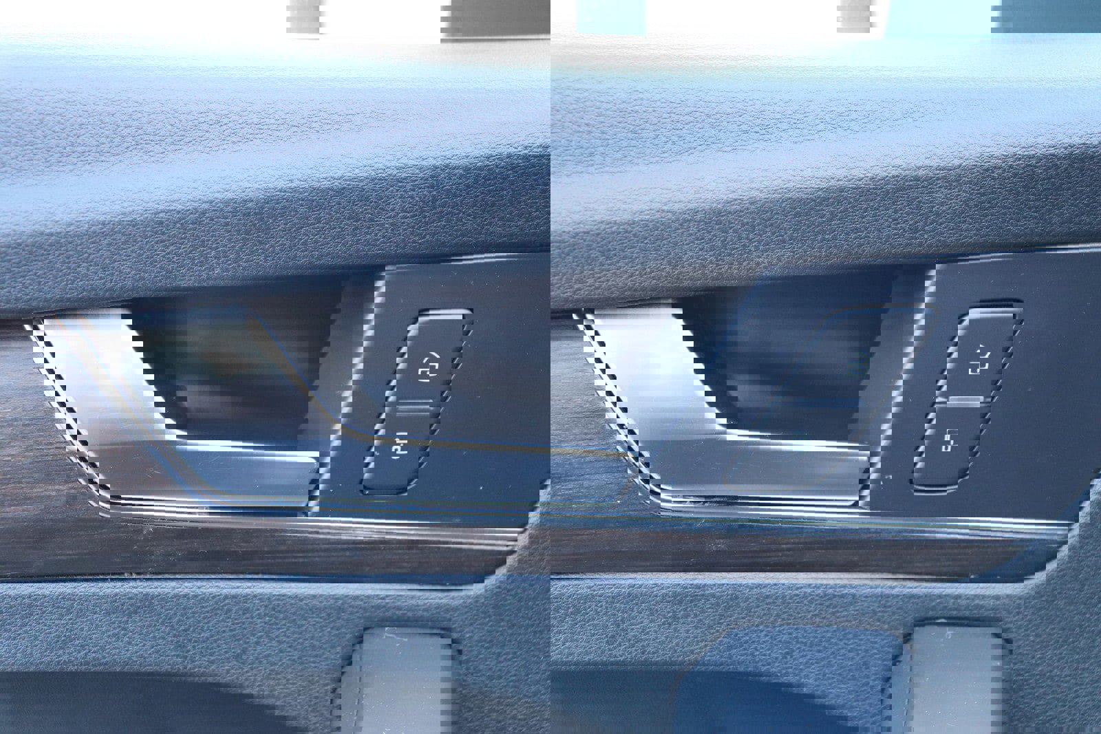 Used 2025 Audi Q5 e Premium image 24