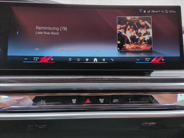 New 2026 BMW 750e xDrive image 12