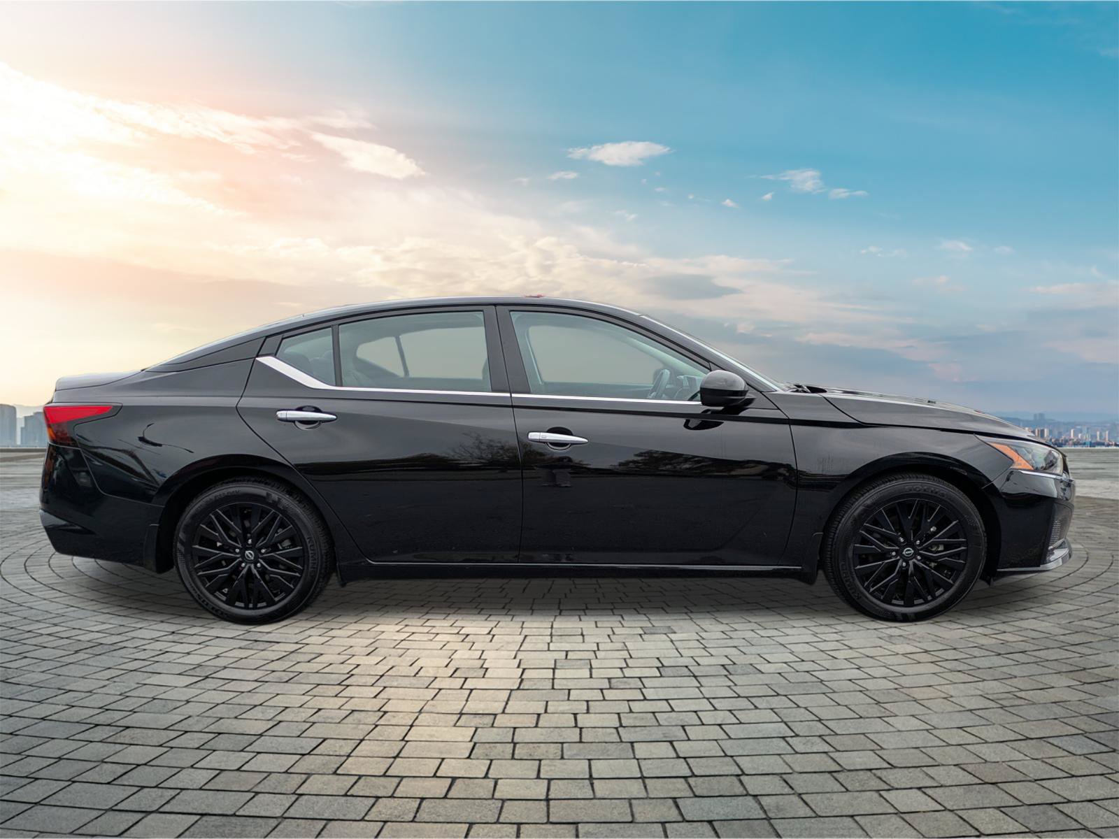 Certified 2025 Nissan Altima 2.5 SV w/ SV Special Edition Package FWD image 4