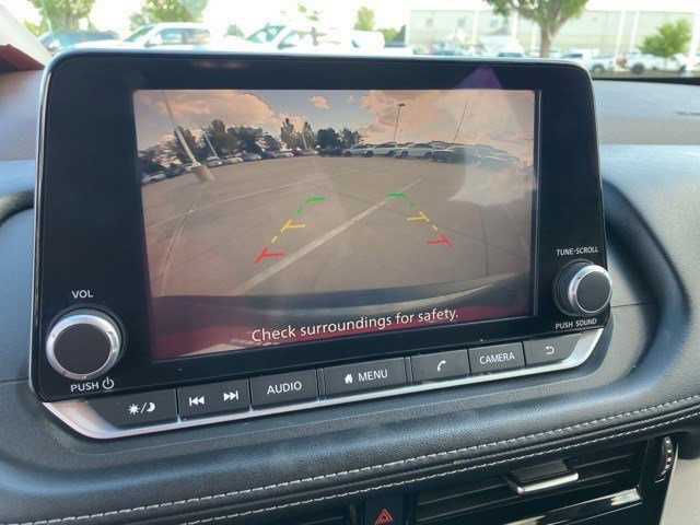 Used 2022 Nissan Rogue SV image 18