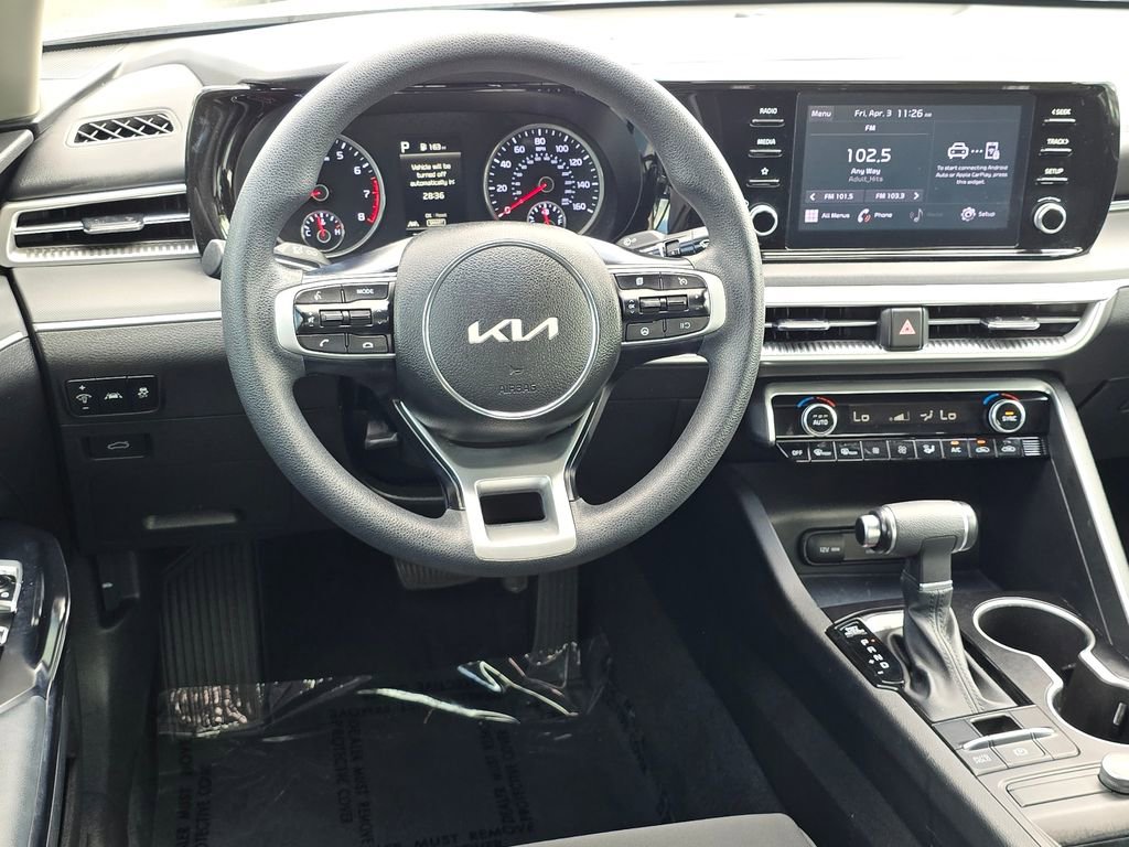 Used 2023 Kia K5 LXS image 11