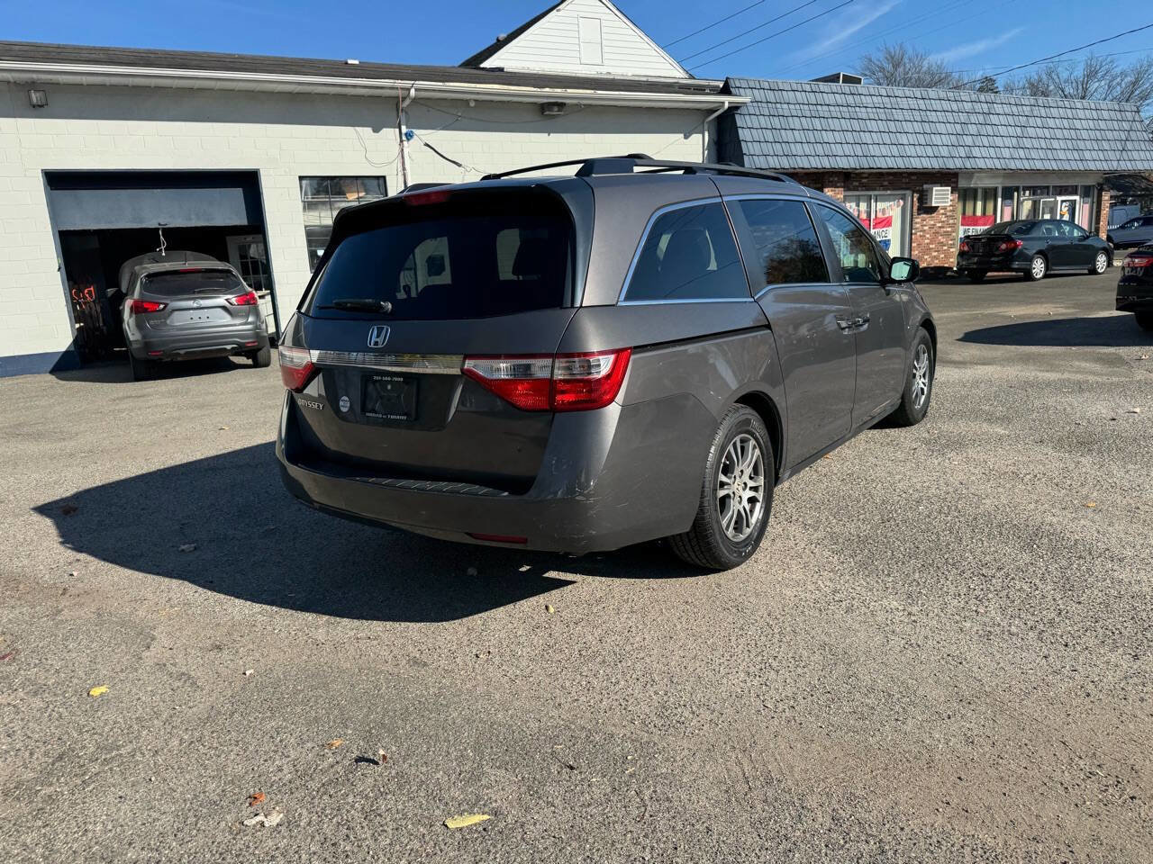 Used 2011 Honda Odyssey EX image 14