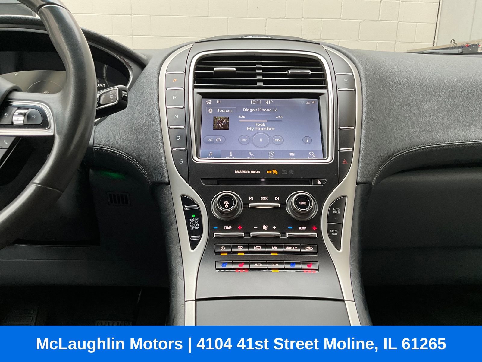 Used 2019 Lincoln Nautilus Reserve w/ Driver Assistance Package image 4