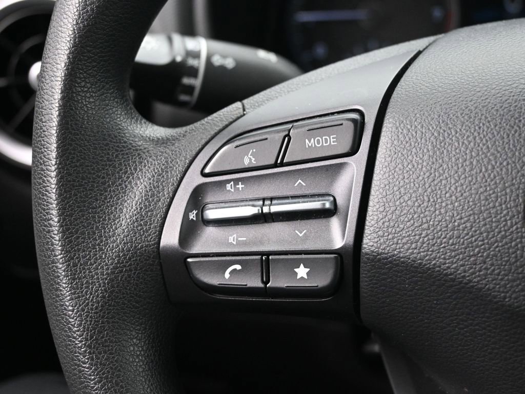 Used 2023 Hyundai Kona SEL image 14
