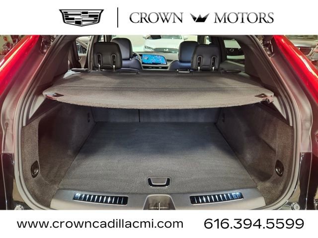 Certified 2025 Cadillac XT4 Premium Luxury image 23