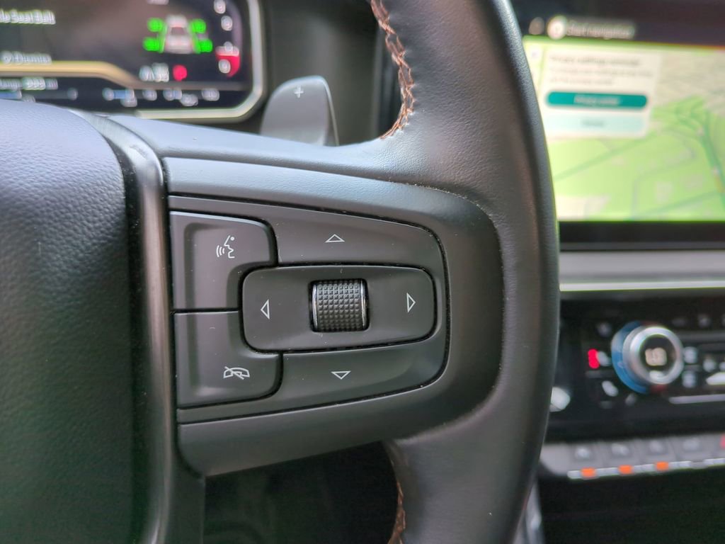 Used 2023 GMC Sierra 1500 AT4 w/ Technology Package image 32