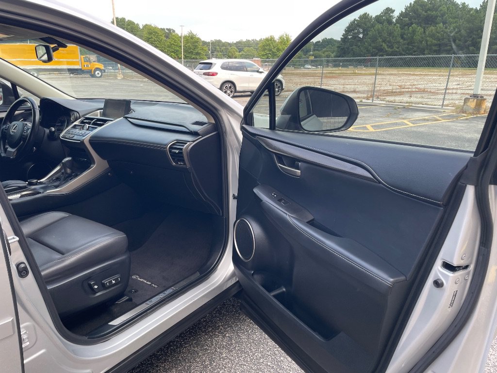 Used 2016 Lexus NX 200t FWD image 23