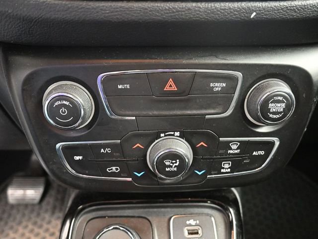 Used 2021 Jeep Compass Latitude image 14