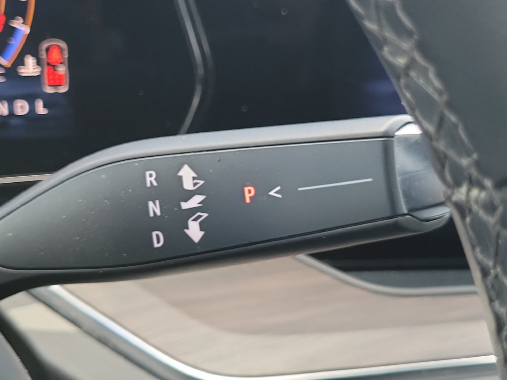Used 2025 Chevrolet Tahoe LT RWD image 36
