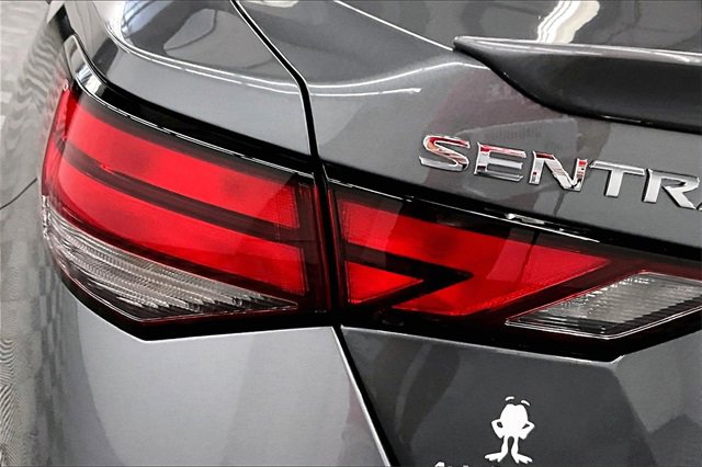 New 2025 Nissan Sentra SR w/ SR Premium Package image 17