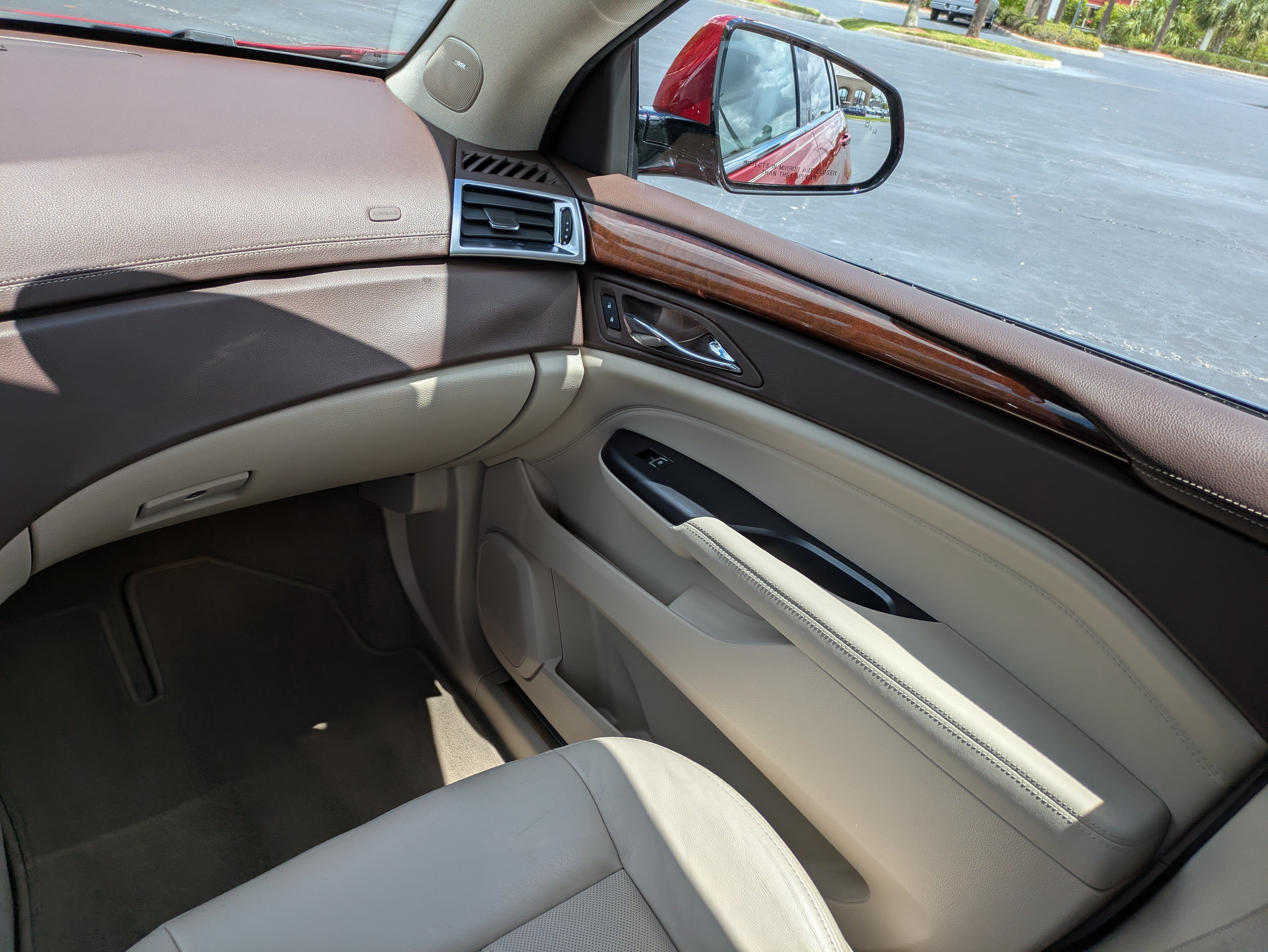 Used 2016 Cadillac SRX Premium FWD image 15