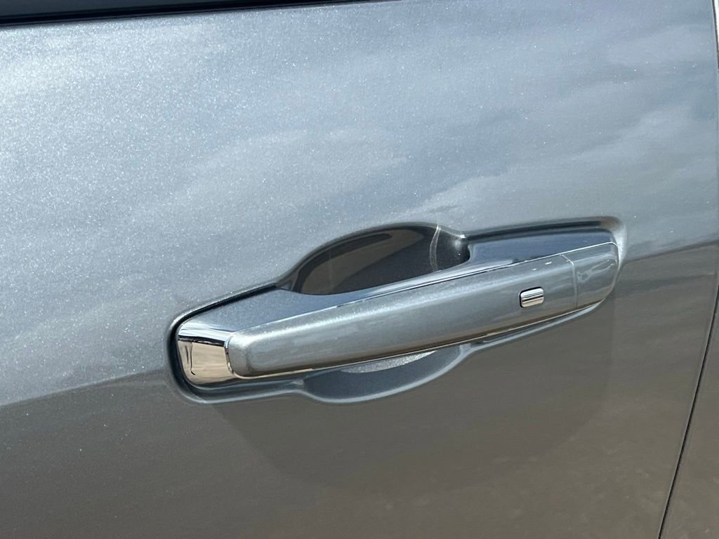 New 2026 Chevrolet Traverse High Country image 23