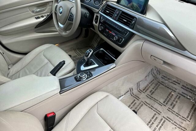 Used 2014 BMW 328i xDrive 328i xDrive 4D Wagon image 15