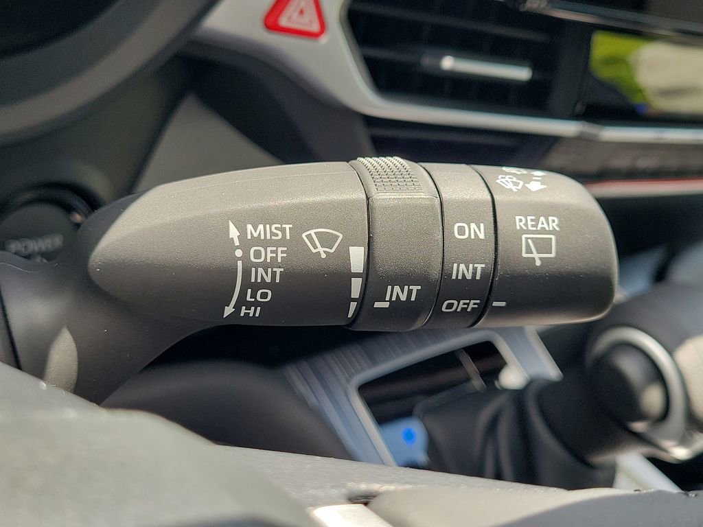 New 2026 Toyota Sienna XLE FWD image 12