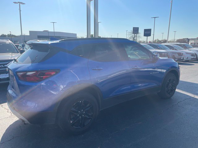 Used 2019 Chevrolet Blazer LT FWD image 2