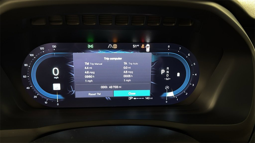 Used 2023 Volvo XC90 B6 Plus image 34