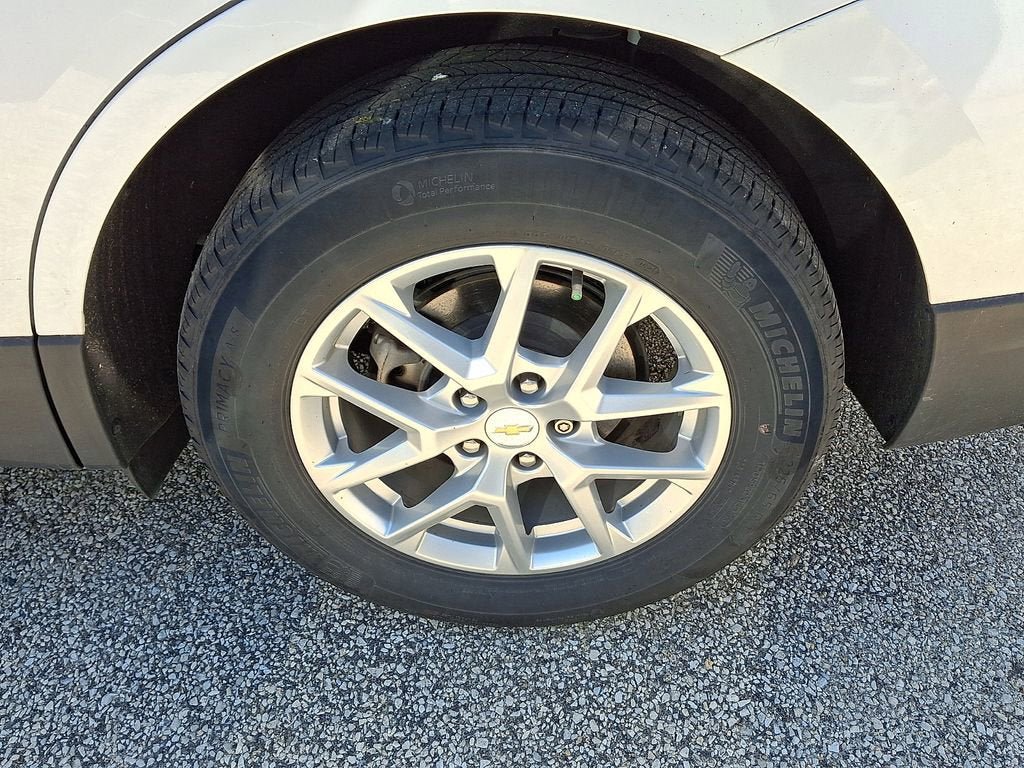 Certified 2022 Chevrolet Equinox LT FWD image 12