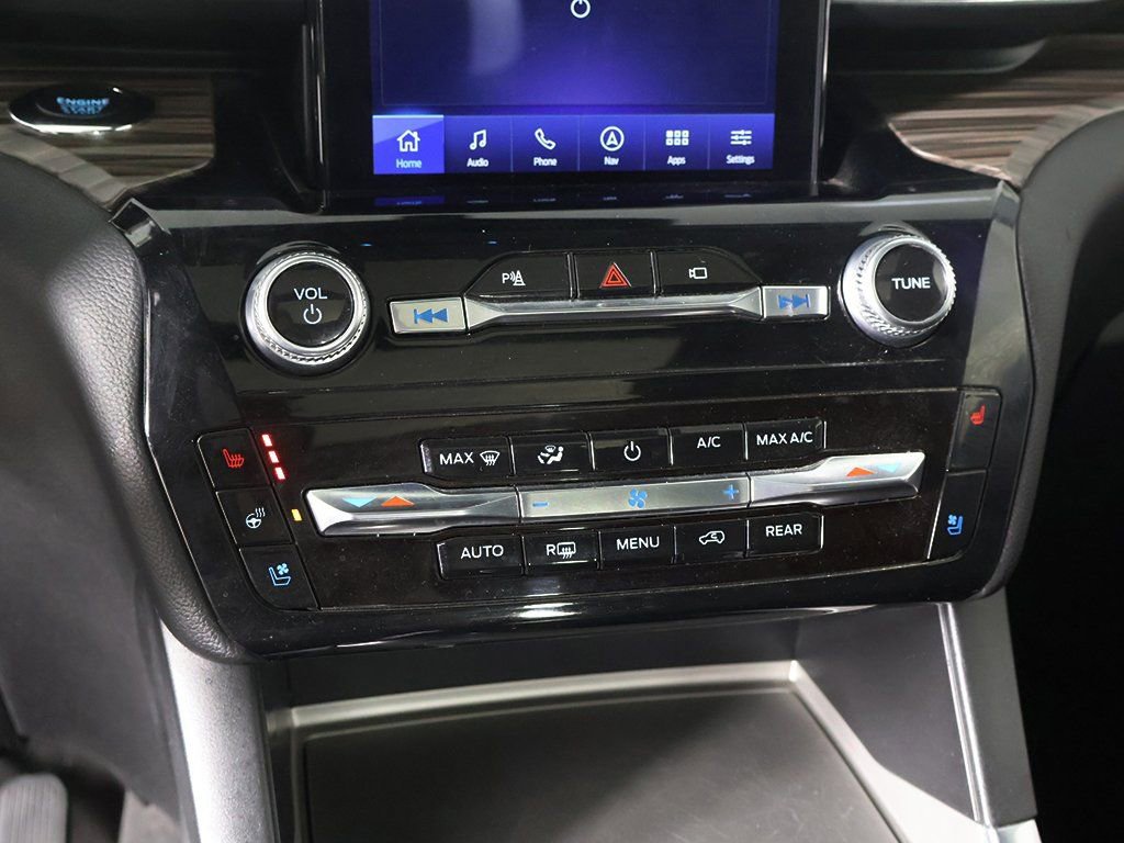 Used 2022 Ford Explorer Limited w/ Limited Technology Package image 54