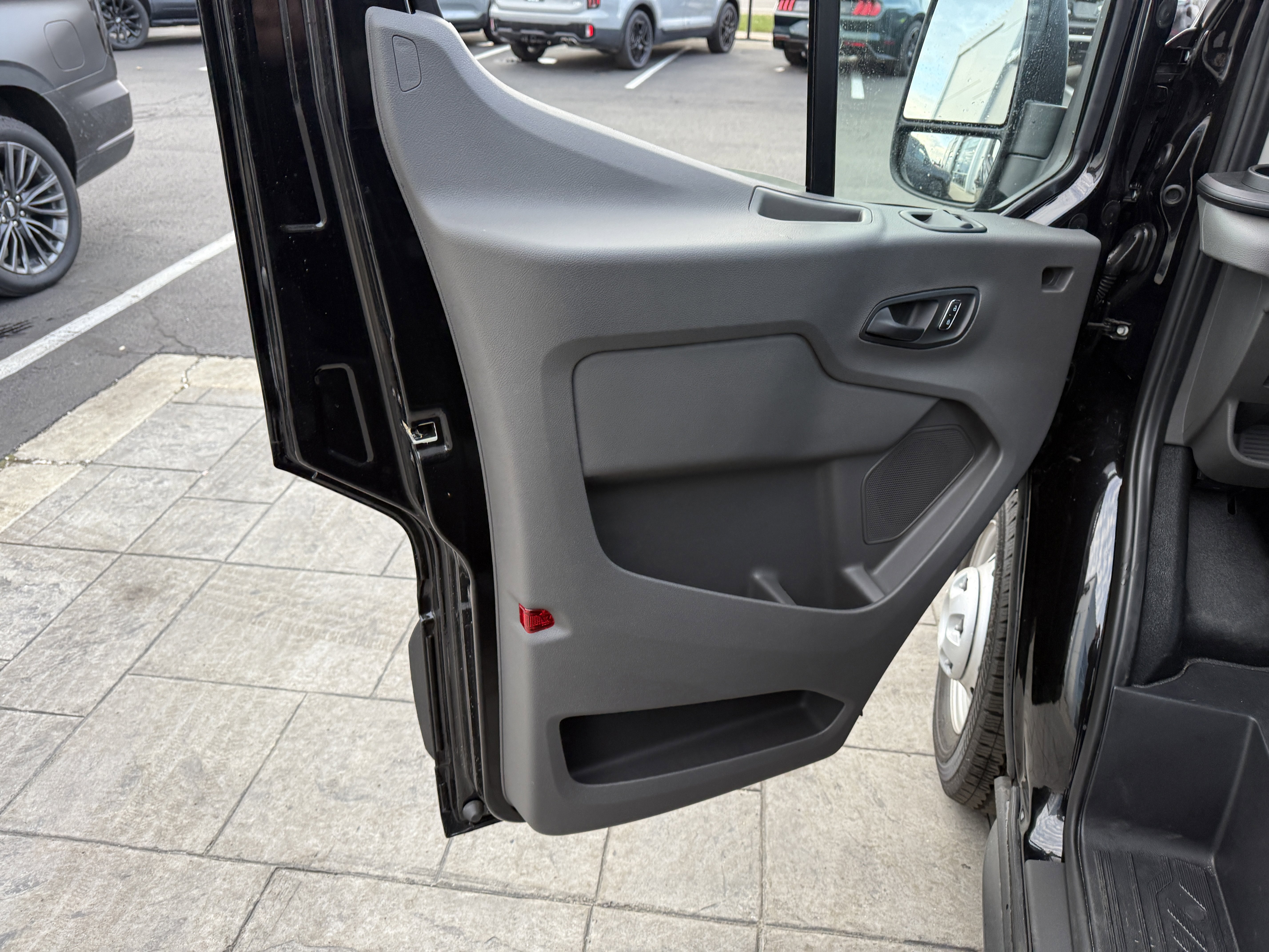 Used 2024 Ford Transit 350 XL image 12