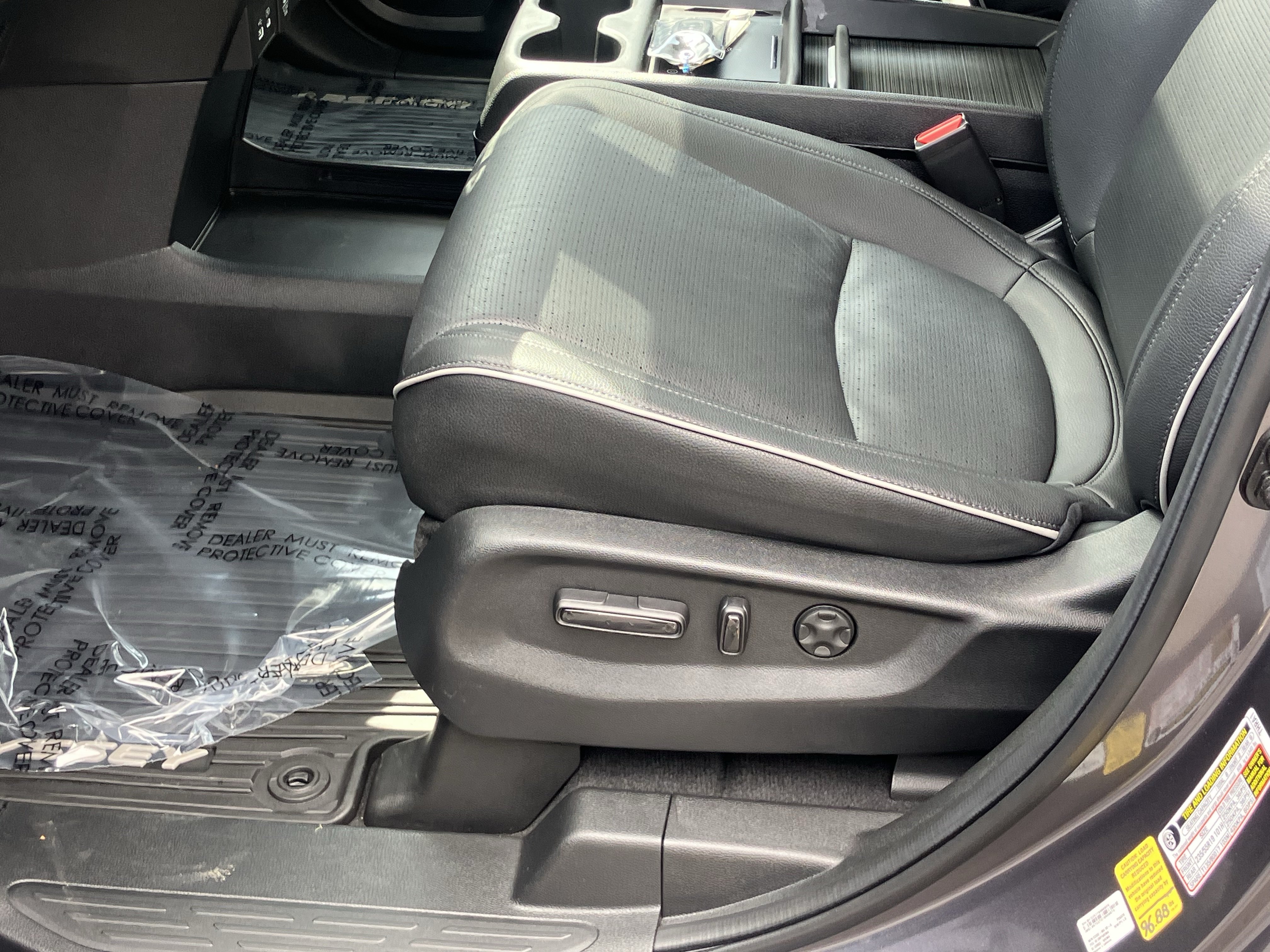 Used 2026 Honda Odyssey Elite image 28