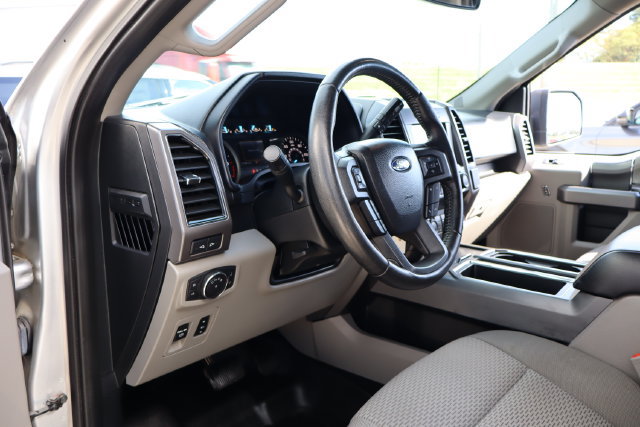 Used 2019 Ford F150 XLT w/ Equipment Group 302A Luxury AWD/4WD image 16