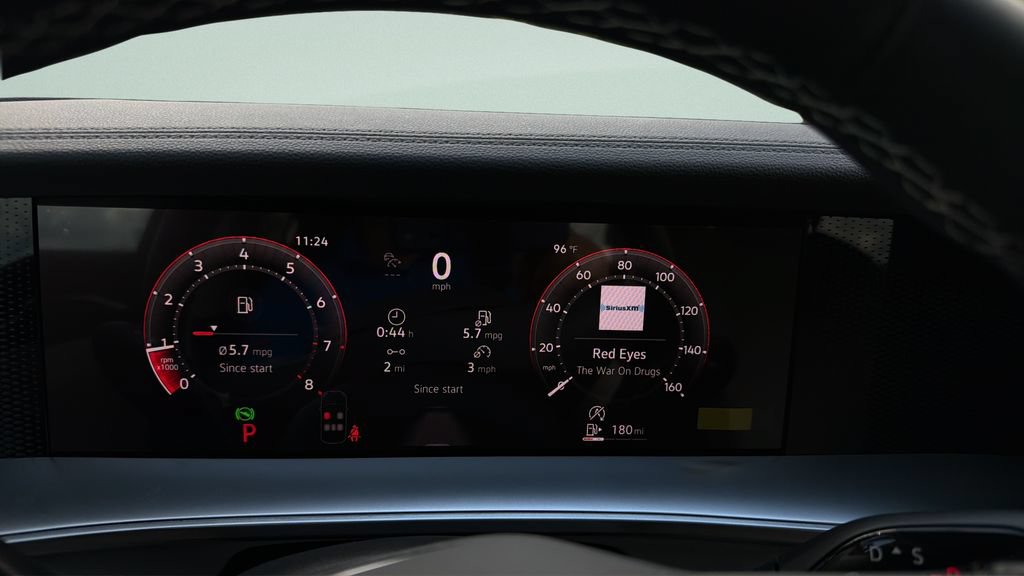 New 2026 Volkswagen Tiguan SE FWD image 31
