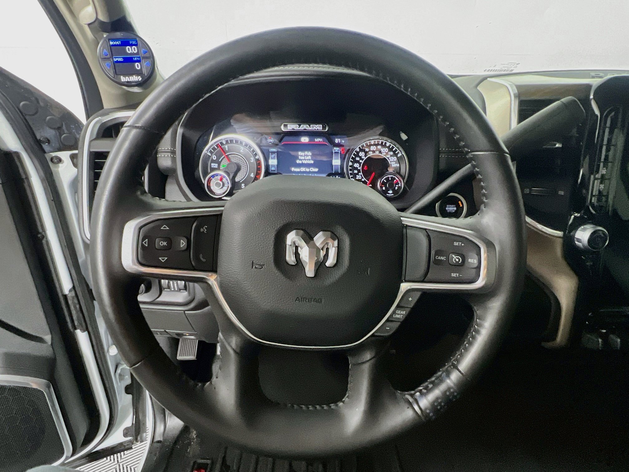 Used 2023 RAM 3500 Laramie AWD/4WD image 17