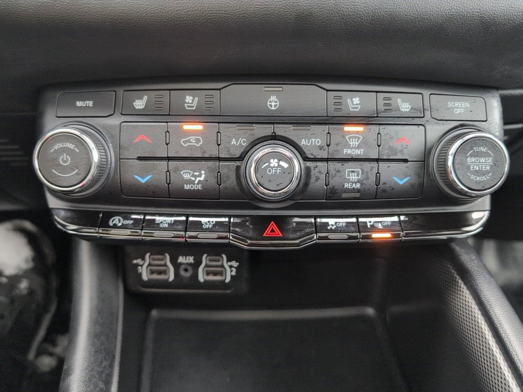 Used 2024 Dodge Durango GT image 36