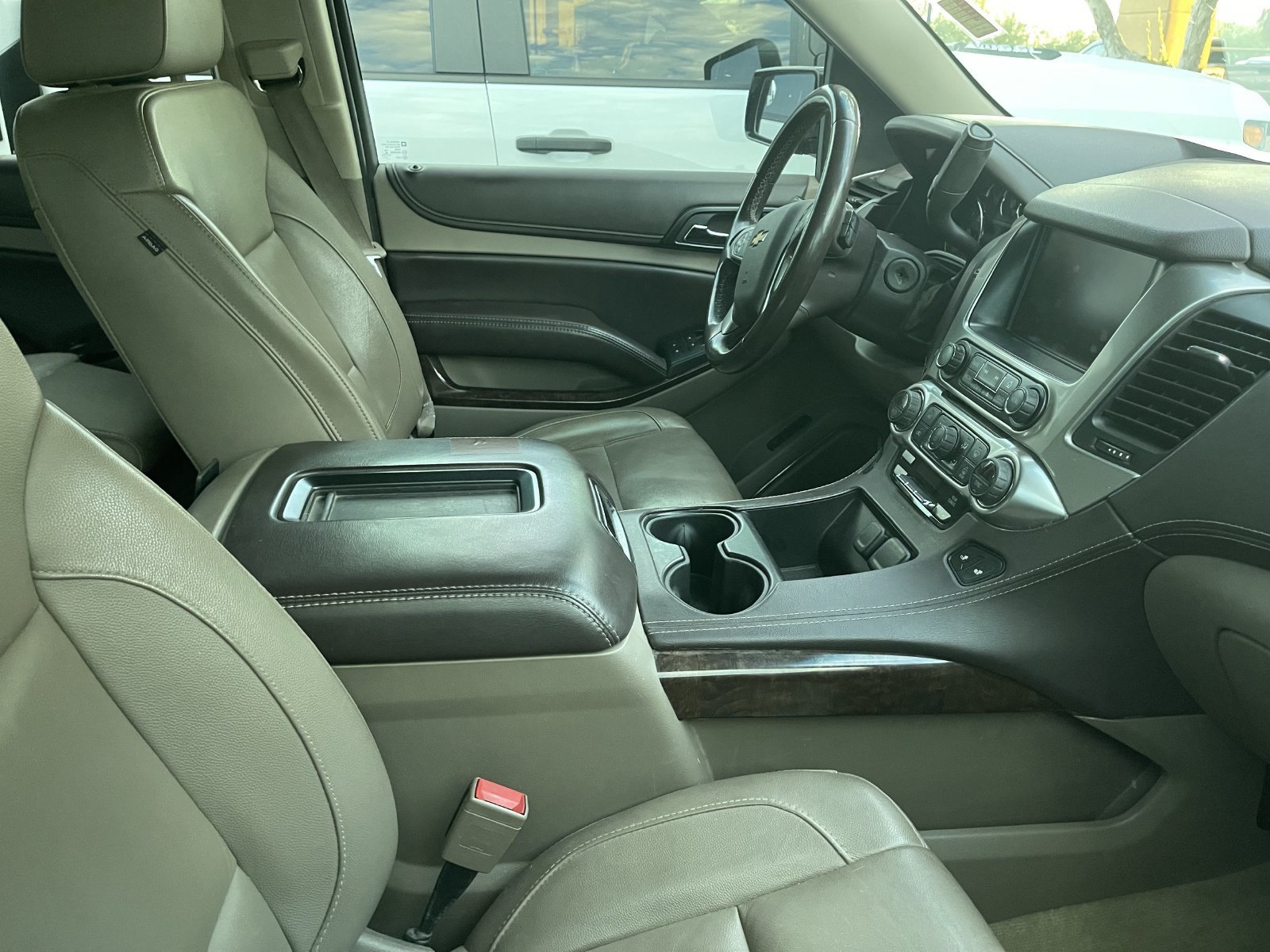 Used 2016 Chevrolet Suburban LT w/ Max Trailering Package RWD image 5