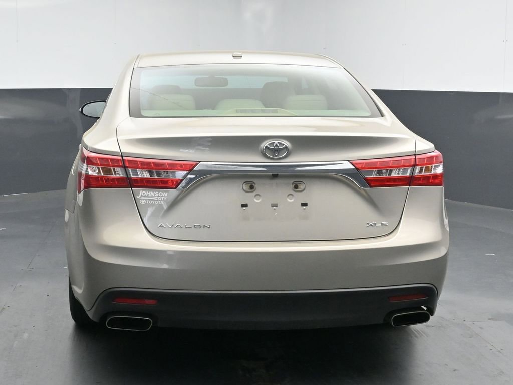 Used 2015 Toyota Avalon XLE Premium w/ Preferred Accessory Package image 7
