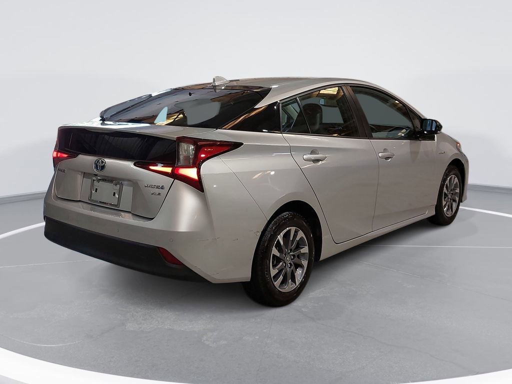 Used 2020 Toyota Prius XLE w/ Advanced Technology Package FWD image 5