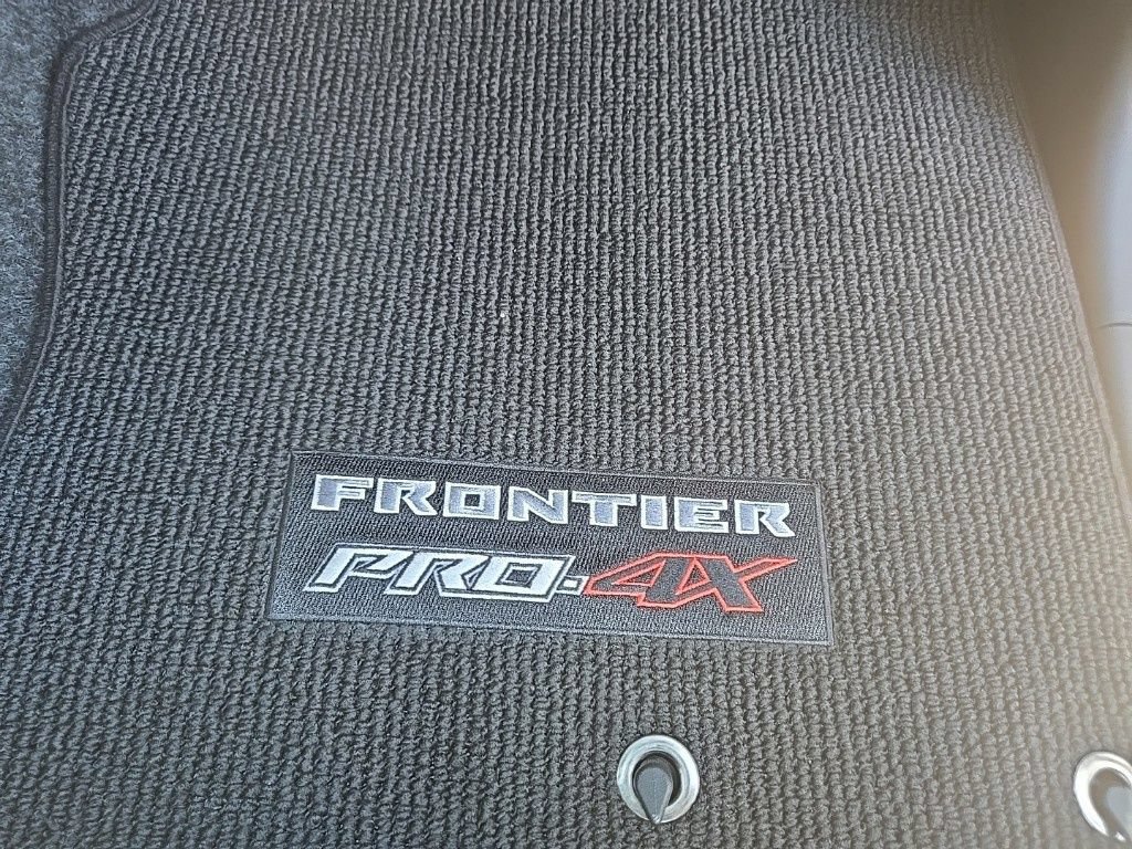 New 2025 Nissan Frontier PRO-4X AWD/4WD image 31