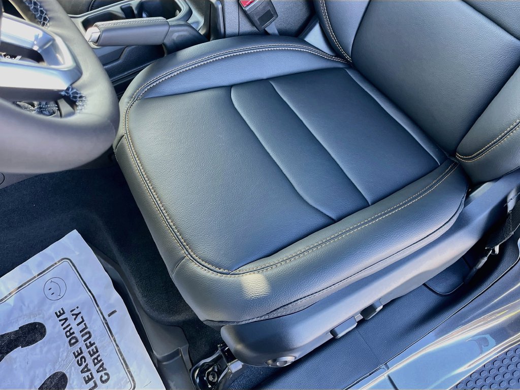 New 2027 Jeep Wrangler Unlimited Sahara AWD/4WD image 19