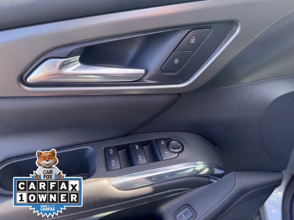 Used 2025 Chevrolet Traverse LT AWD/4WD image 20